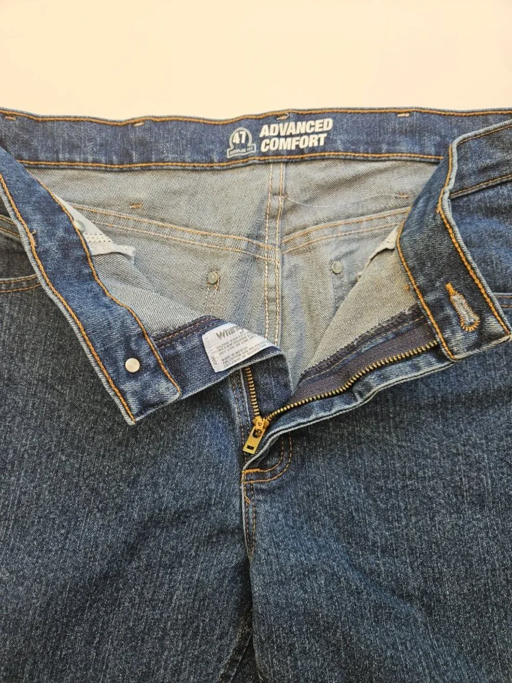 Wrangler Advanced Comfort Jeans Men's 32x32 Straight Leg Dark Wash Denim